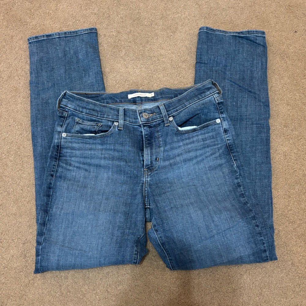 Levi’s Classic Straight Jeans